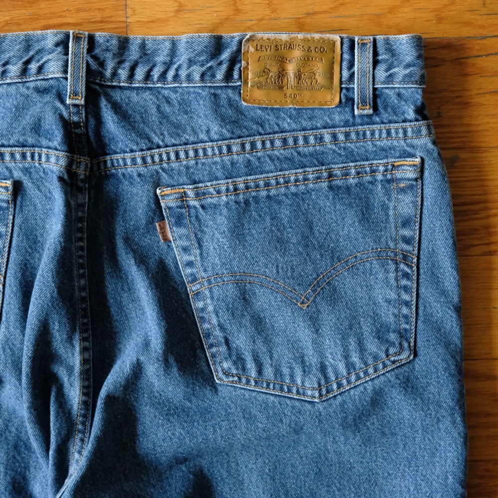 Levi's 540 Jeans Relaxed Straight Leg Blue Denim Zip Fly Mens 42x32 Vintage 90s - Picture 9 of 11